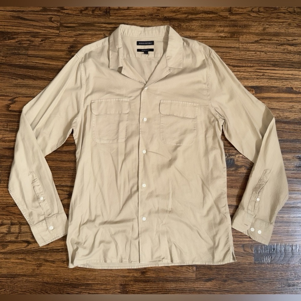 Banana Republic Untucked Slim Fit Button-Up Casual Shirt Beige Size Large